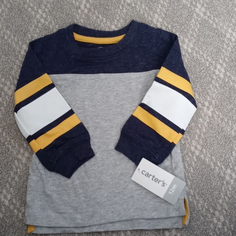Carter's long sleeve shirt size 12m